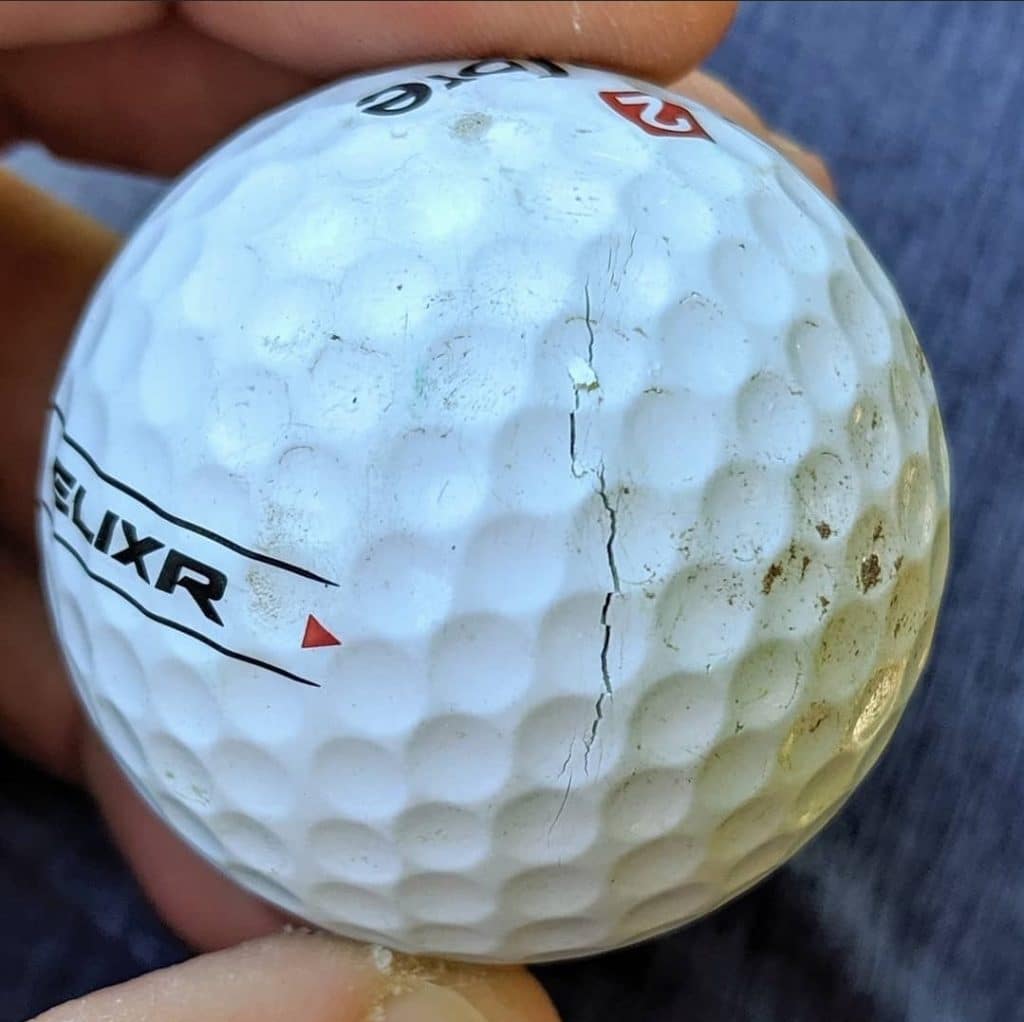 How Many Rounds Will A Golf Ball Last?
